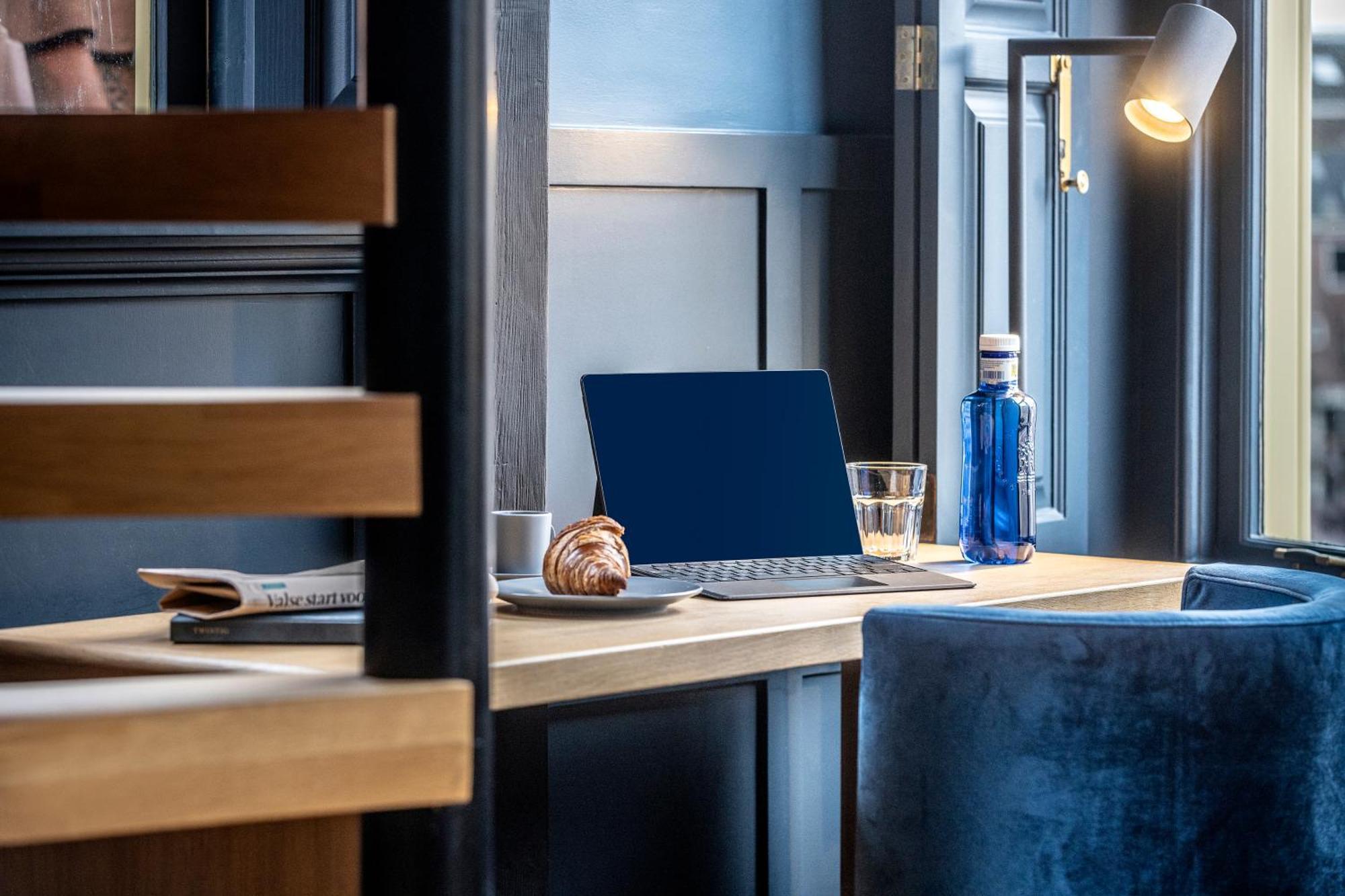 Hotel Cty Books Lejda Pokój zdjęcie